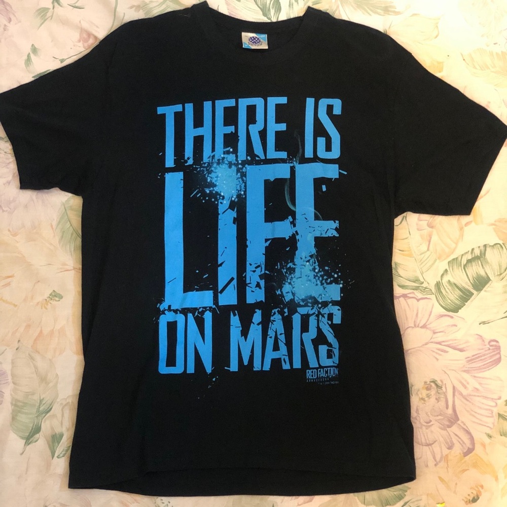 There’s life on Mars starworld tee